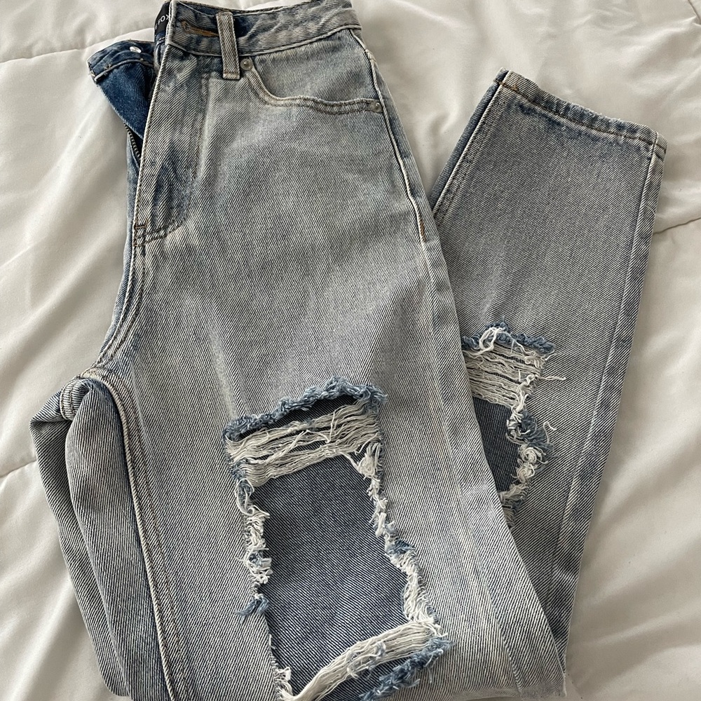 White Fox Distressed Light Blue Jeans - XS